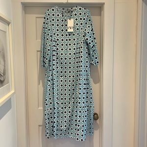 NWT Zara “Isla” Dress Size Small
